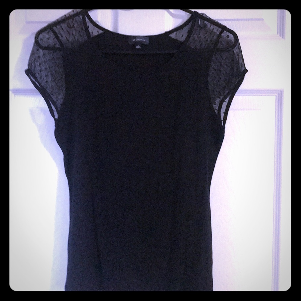 Limited black tee
